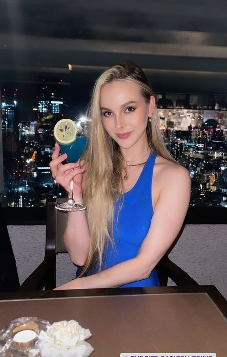 巨乳 パイズリ OnlyFans ポルノ ギャラリー