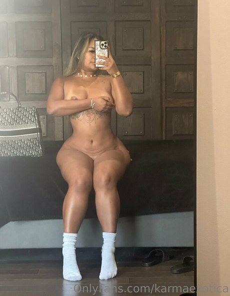 縛られたOnlyFans エロチック 写真