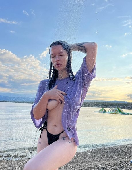 ティーン乱交OnlyFans 可愛い 画像