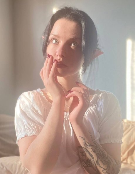 スマイルオンリーファンズ ポルノ 画像