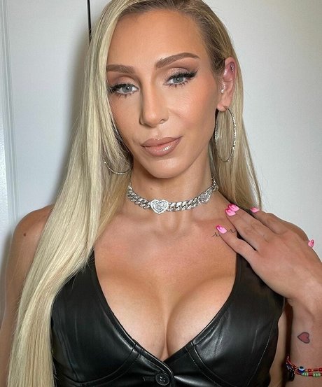 裸ヌードOnlyFans エロチック 画像