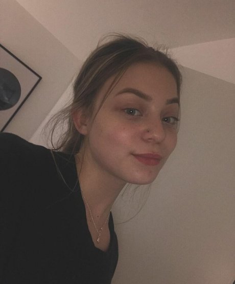 アニメプリンセスOnlyFans ホット裸 画像