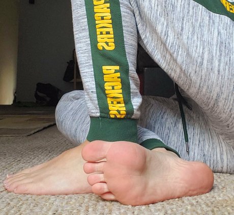 小人ヌードオンリーファンズ ポルノ 画像