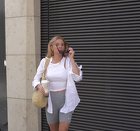 asmr ジンジャー オンリーファンズ ポルノ 写真