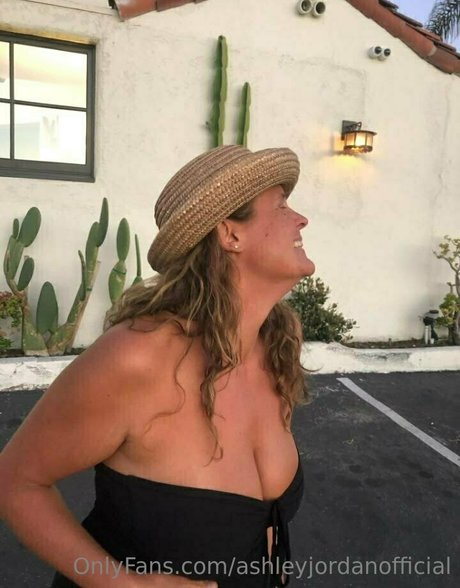 ashleyjordanofficial HDモデル アーカイブ