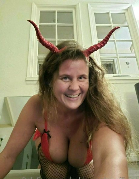 ashleyjordanofficial ポルノスター 裸 ギャラリー