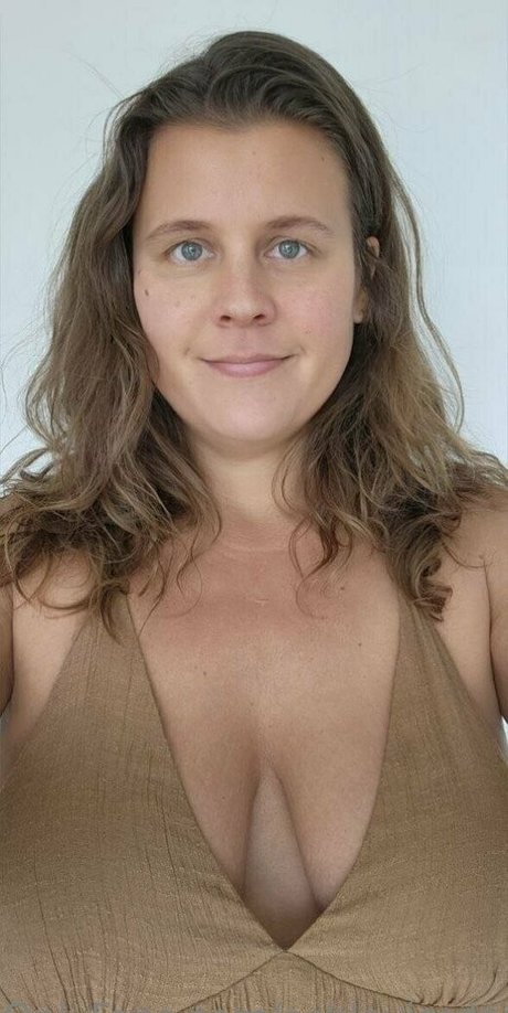 ashleyjordanofficial トップポルノスター 画像