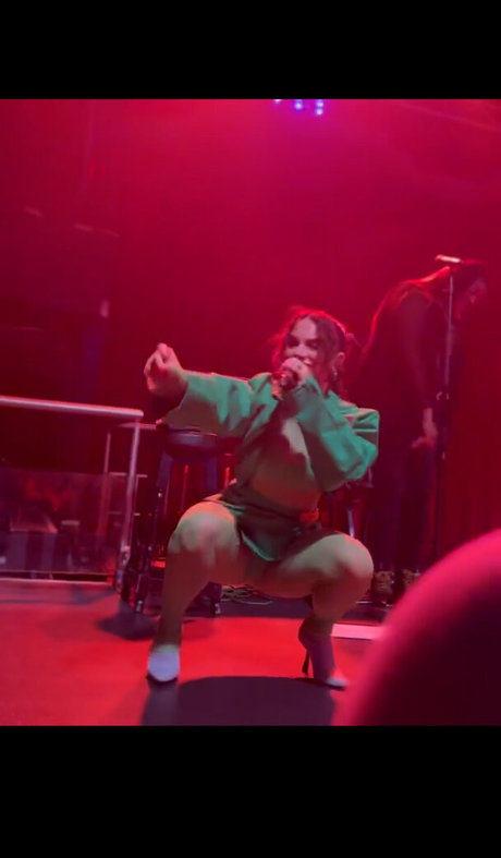 ジンジャートゥインクオンリーファンズ ポルノ 画像