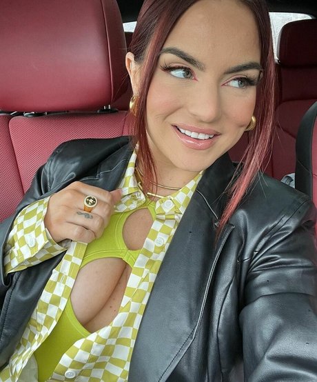 Jojo Levesque トップモデル 写真