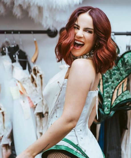 Jojo Levesque ヌードモデル 写真