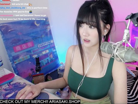 レズビアンの足OnlyFans アート裸 画像