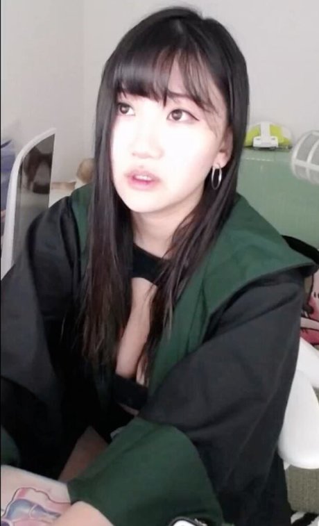 クリスマスヌードOnlyFans 無料エロ 写真