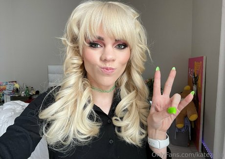 ティーントランスオンリーファン 無料ポルノ 写真