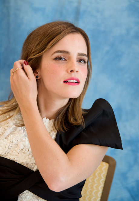 Emma Watson エロティック女優 アーカイブ