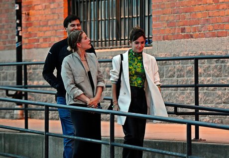 Emma Watson 素敵なポルノスター 写真