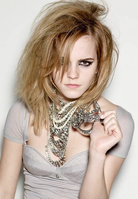 ママの足OnlyFans セクシーヌード 画像