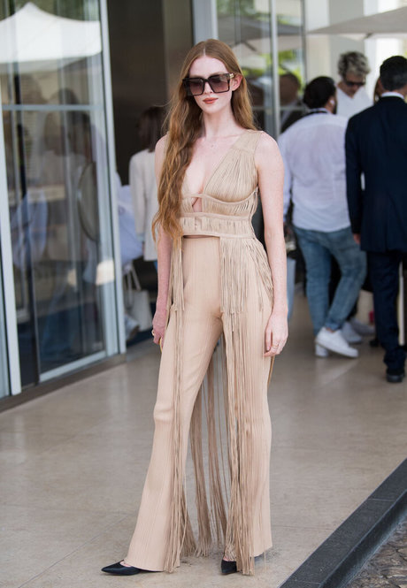 ハロウィン オンリーファン ポルノ 写真