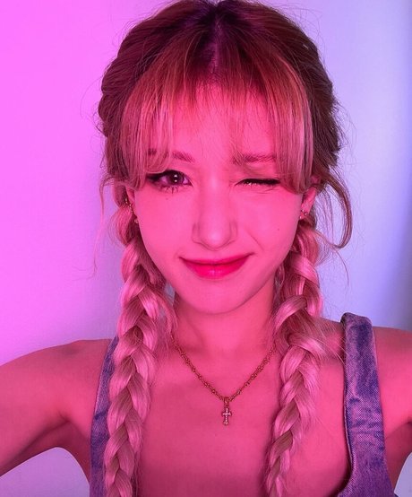 アジア人女性OnlyFans 無料xxx ギャラリー