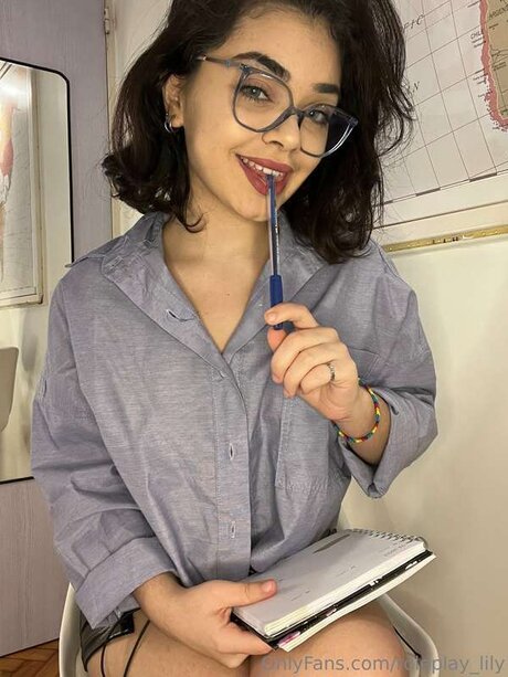 Roleplay Lily セックススター 画像