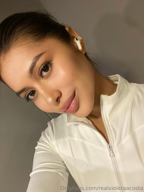 Realvioletaacosta 美しいスター 写真