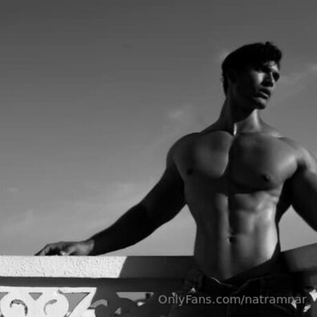 OnlyFansの普及 アートxxx アーカイブ