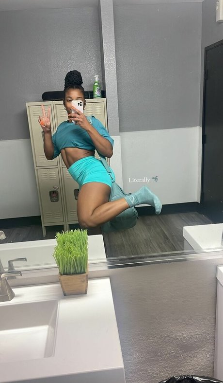 イギリスのプッシーOnlyFans ポルノ ギャラリー