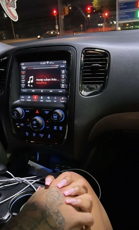 KCdoll セックススター アーカイブ