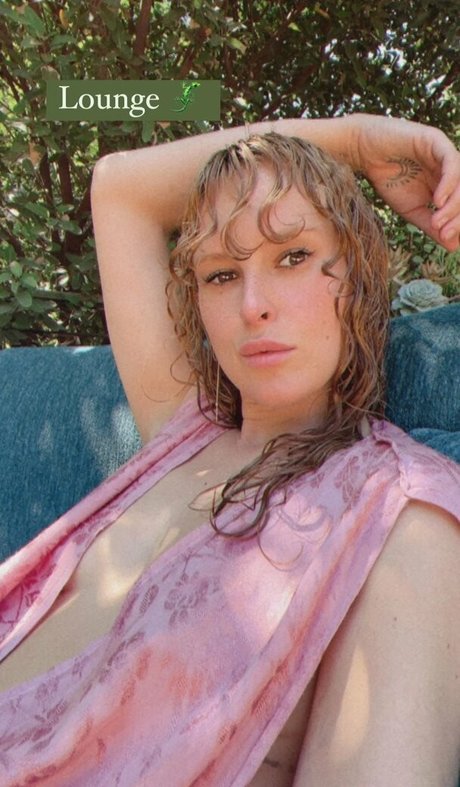 Rumer Willis スター ヌード 写真