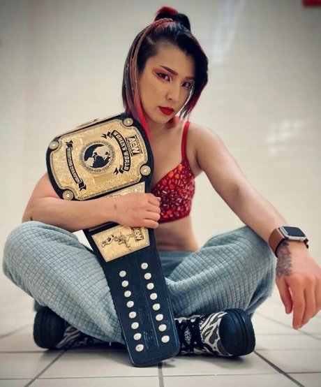 ロールプレイオンリーファン 無料アダルト 写真