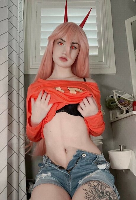 お金 オンリーファンズ アートヌード アーカイブ