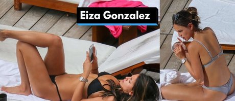 アジア人のティーンの足 オンリーファンズ ポルノ 写真