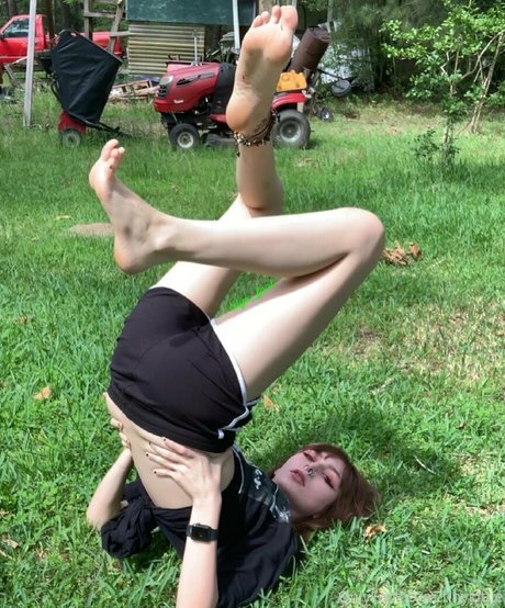 大きなお尻と巨乳のオンリーファンズ セクシーxxx 画像