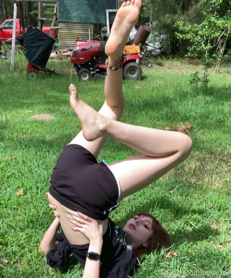 OnlyFansの普及 ホットヌード ギャラリー