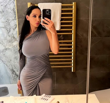 amyanderssen セクシー女優 ギャラリー