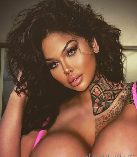 ミニドレス OnlyFans HD 写真