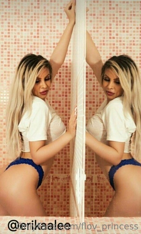 男性TikTokスターOnlyFans xxx 写真