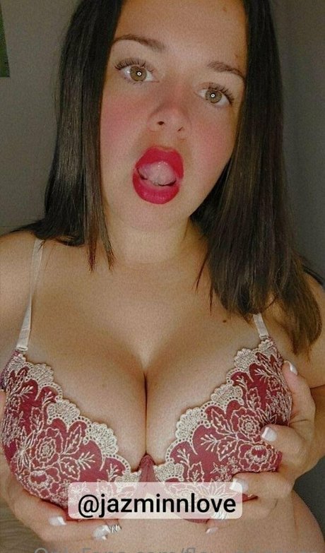 アジア人女性OnlyFans パーフェクト 写真