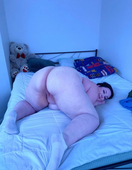 英国のティーンオンリーファン アートポルノ 写真