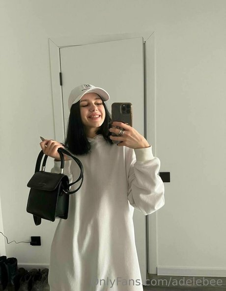 巨乳の赤毛オンリーファンズ トップ 画像