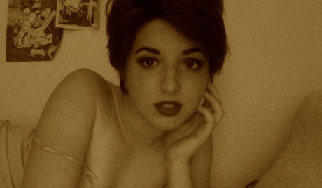 Slight Sounds ポルノ女優 写真