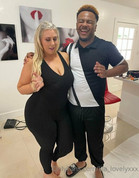 lila lovelyxxx スター ヌード 画像