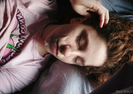 red witchh ヌード女優 アーカイブ