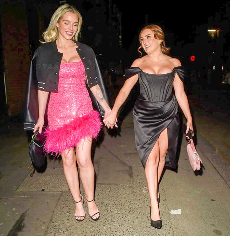 50歳のOnlyFans ホットポルノ 画像