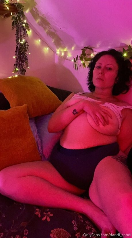 ボールズオンリーファンズ 無料エロ 写真