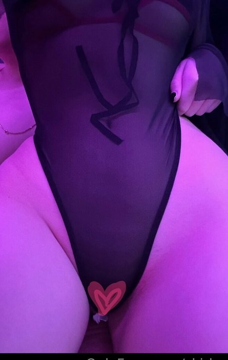 ミニドレス OnlyFans 美しい 写真