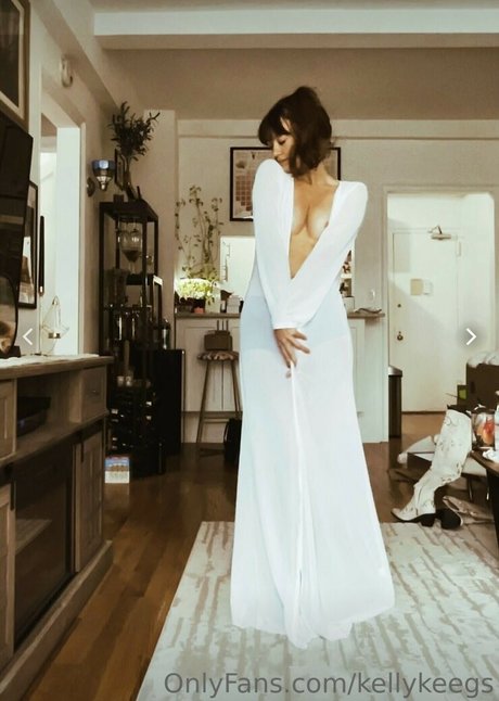 WomenBarstool ヌードスター 写真