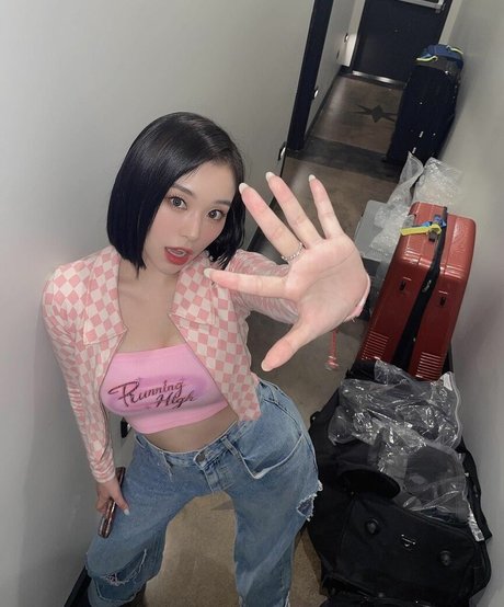 厚い黒檀オンリーファンズ アート裸 ギャラリー