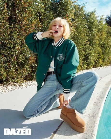 巨乳の赤毛オンリーファンズ えろた 写真