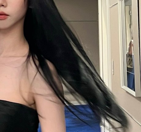 熟女の足オンリーファンズ 無料アダルト 写真