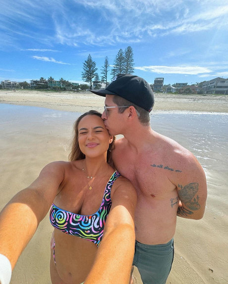 シックオンリーファン ホットポルノ 写真